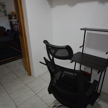 Harriott Heights Apartment Мандевил Екстериор снимка