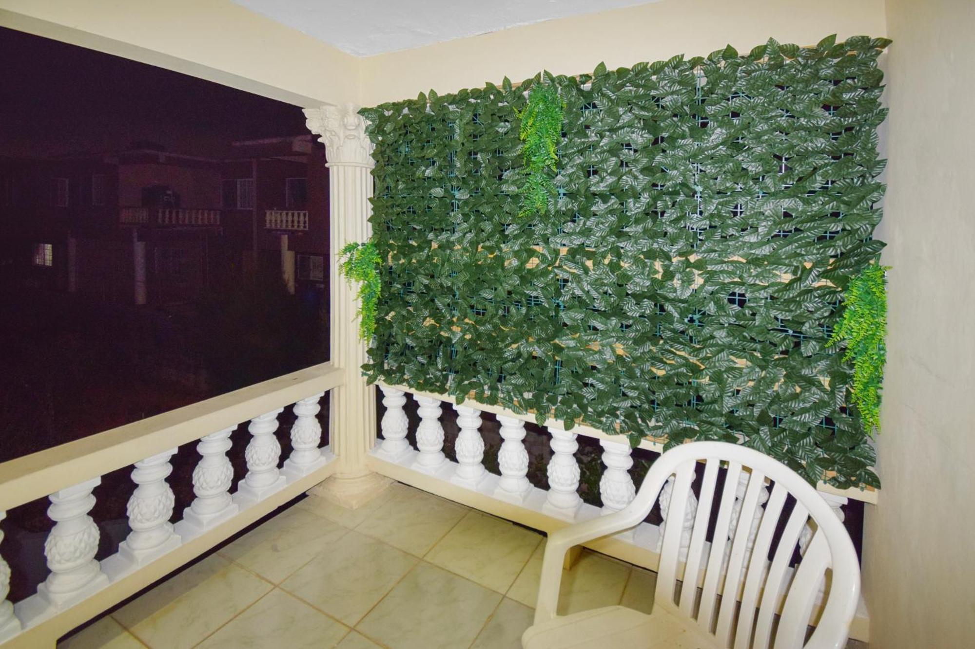 Harriott Heights Apartment Мандевил Екстериор снимка